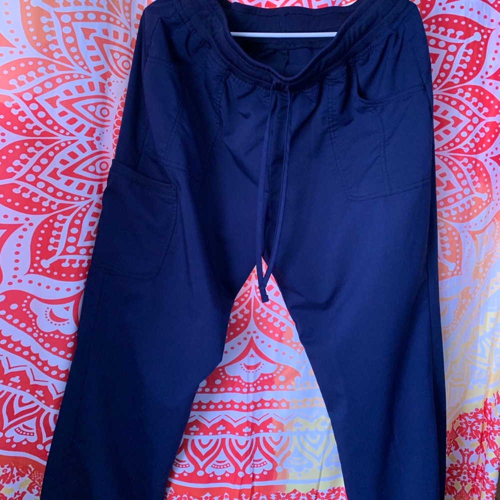Large scrub star pants in navy blue.